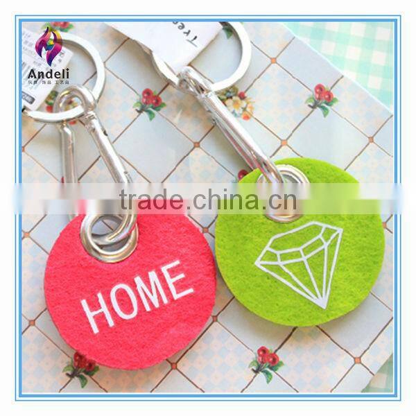 cheap promotional custom metal keychain with felt
