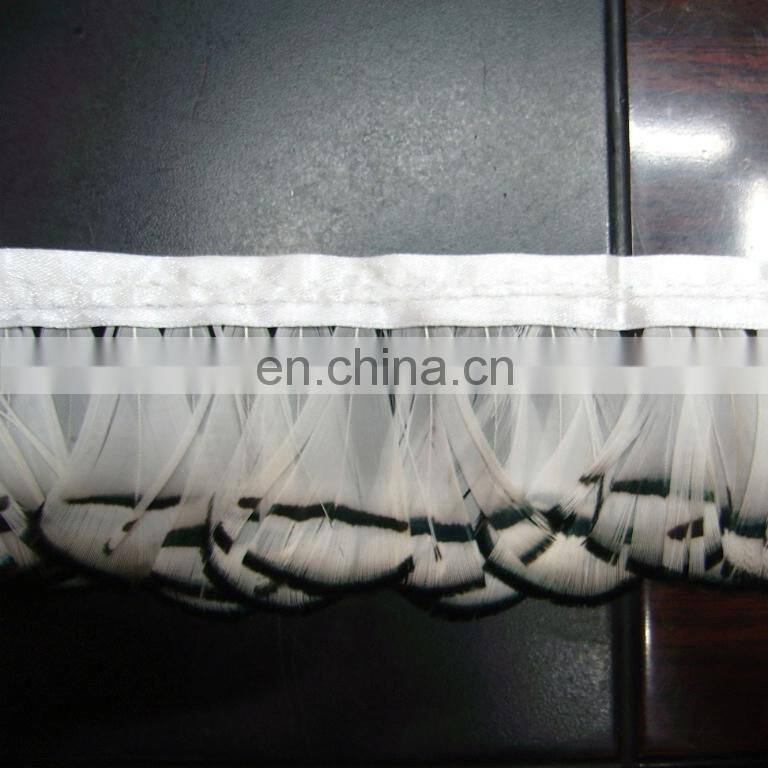 Garment ornament Largo zona plumas red feather collar strip MW-0185