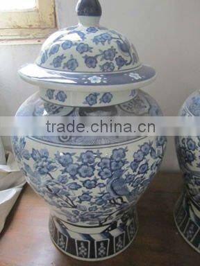 chinese porcelain vase