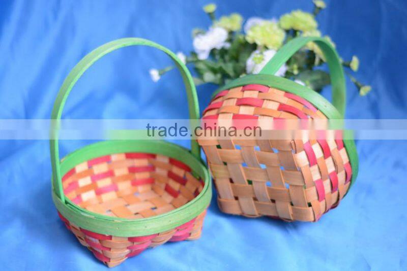 Compact and small round woven wooden picnic basket