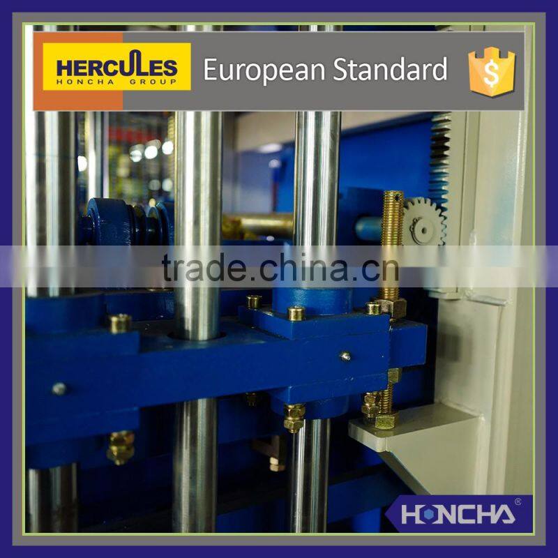 China mainland making interlocking brick machine