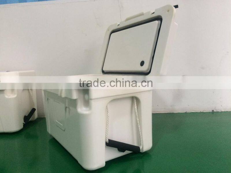 Custom rotomolded ice cooler plastic ice box coolers
