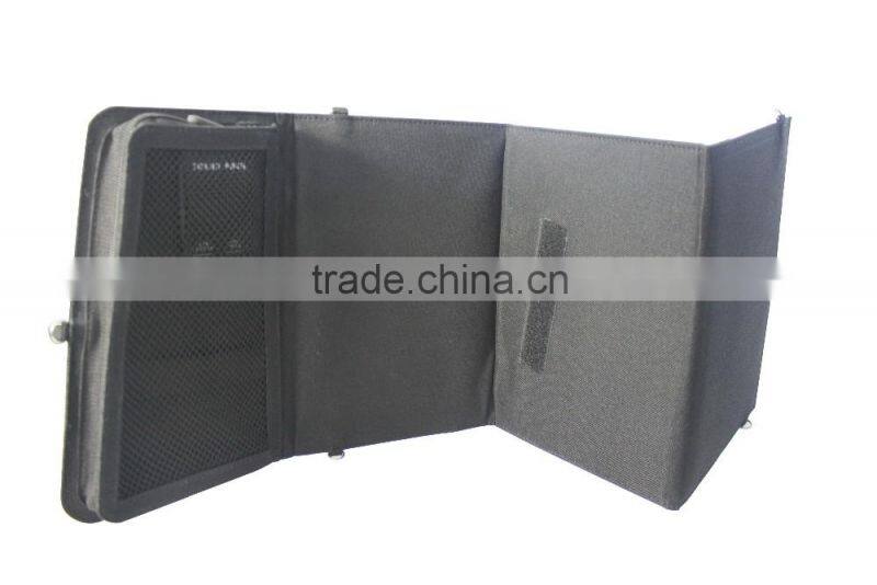 2016 Hottest 15W waterproof Solar Charger bag with 3 piece high efficiency panel