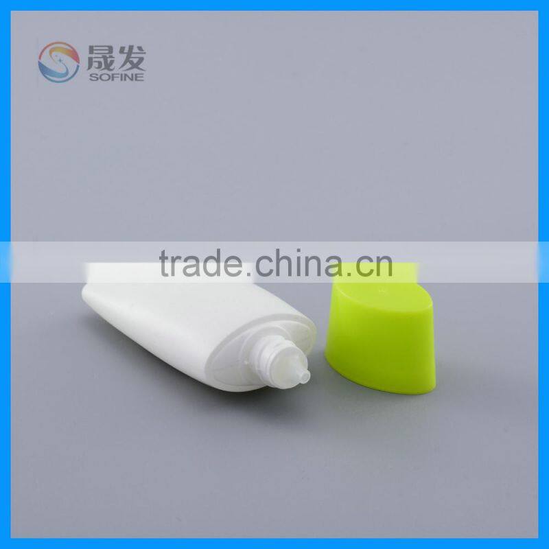 Screw cap cosmetic pe lotion bottle