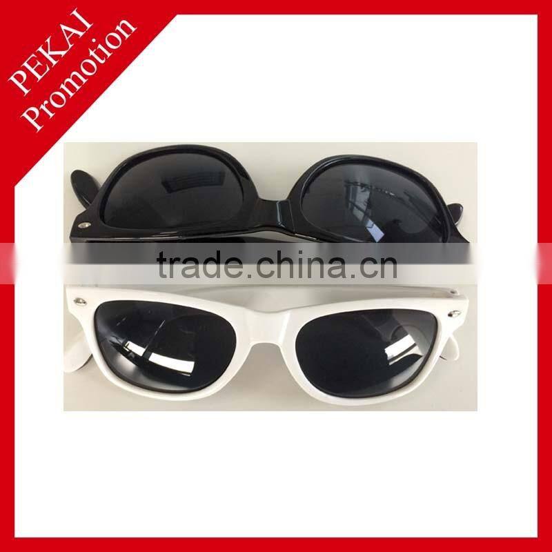 zeroUV - Bottle Opener Party Classic Sunglasses