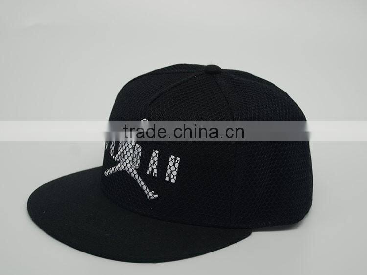 Custom snapback cap ,snap back cap with embroidery