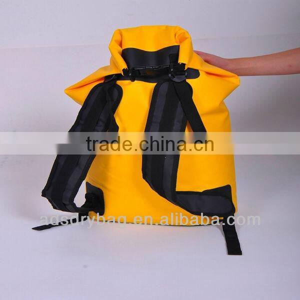 New product China made 500D PVC Tarpaulin latge waterproof backpack