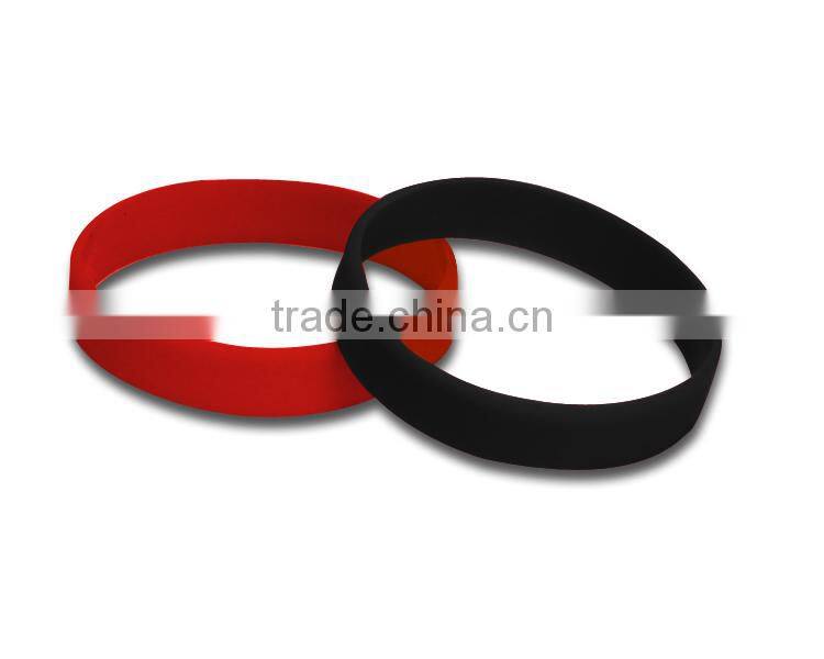 Promotion Fashion cool Silicone bracelet, Wrist Bands,debossed, embossed, imprint, OEM design all kinds Silicone Wristbands