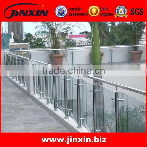 Stainless steel balustrades handrails and wood balcony balustrade