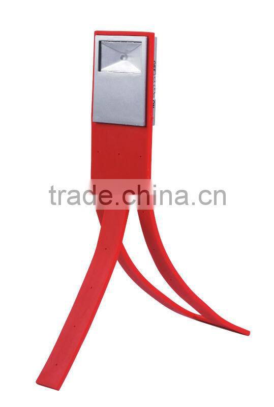red clip book light