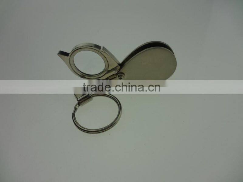 AP212 Key Chain with magnifying lens 6 x magnification