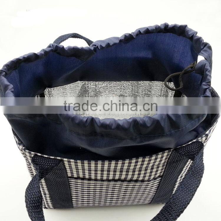 Convenience drawstring cooler bag with frozen