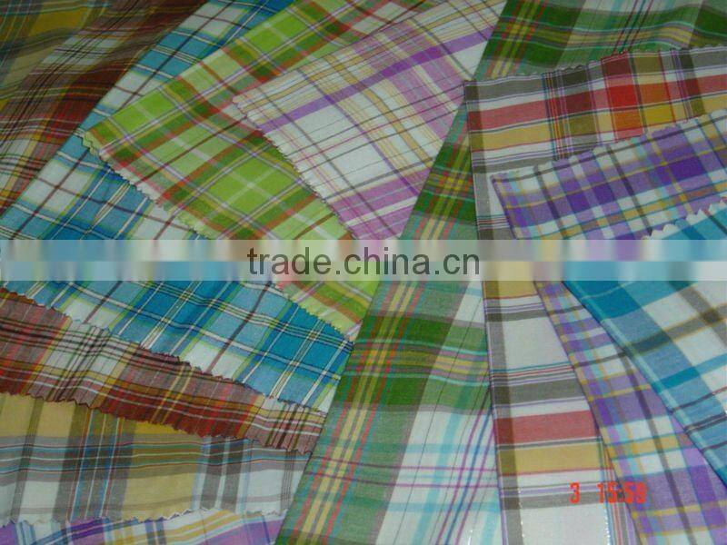 T/C65/35,GREIGE,BLEACH/WHITE,DYED FABRIC 30X30/75/75 1/1 63'',67''