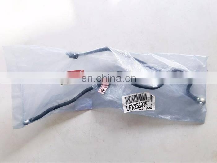 Top Quality QSB6.7 Engine Fuel Drain Pipe 4994932 4943938 3978505 Fuel Returen Tube