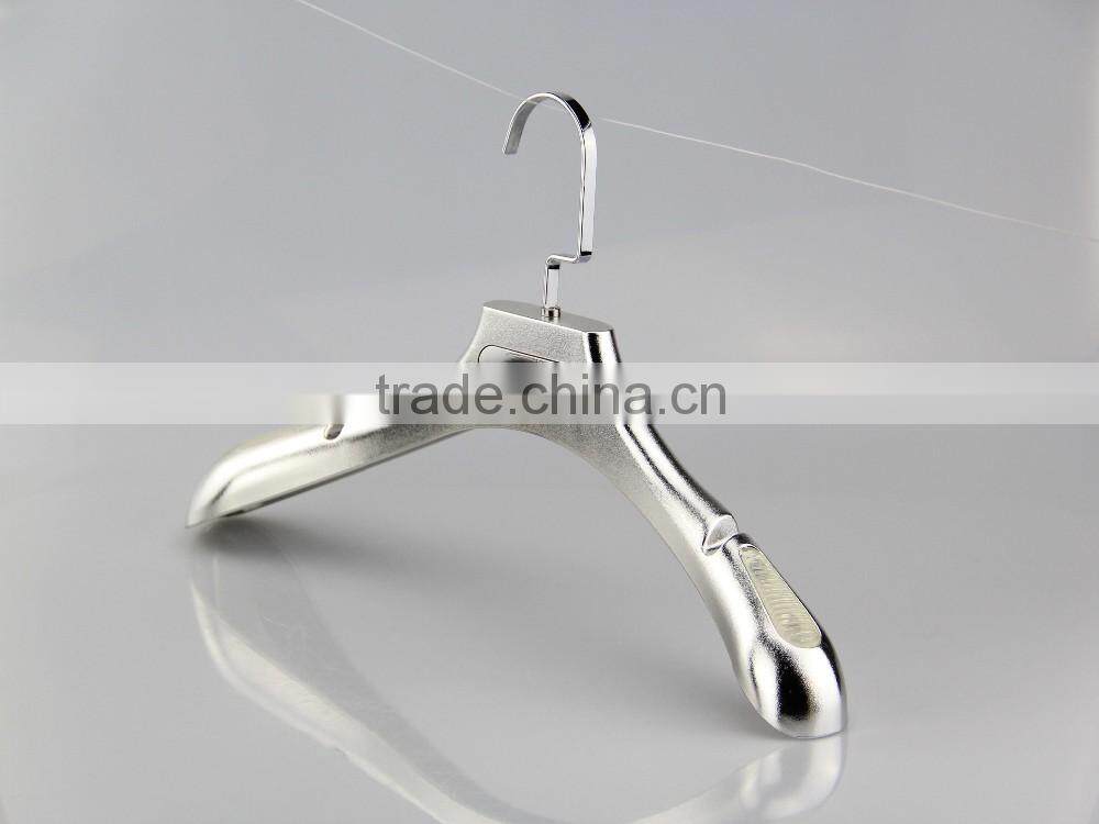 shiny plastic hanger electronic plated hanger