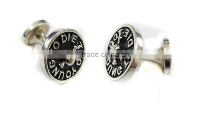 Metal Cufflink with diamonds design