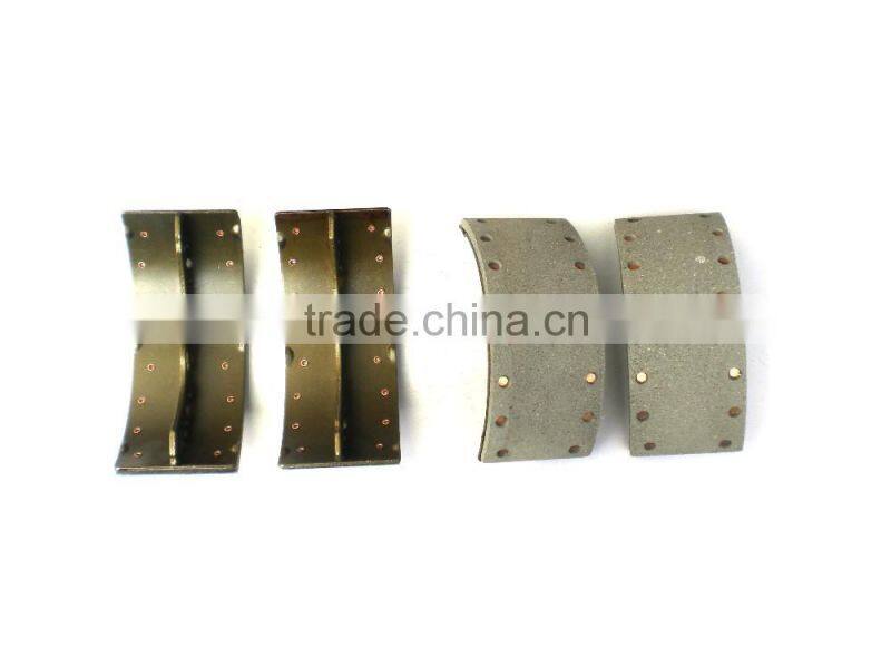 Auto brake shoes QINGLING 700P auto truck brake pads LTK brake rubber QINGLING light truck auto spare parts