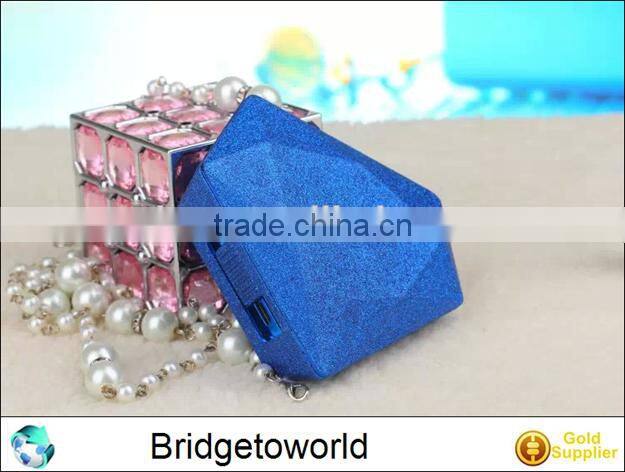 2015 Gift 5200mAh Ultra thin USB 5V Output Portable Universal Power Bank for Tablet PC and Smart Phones