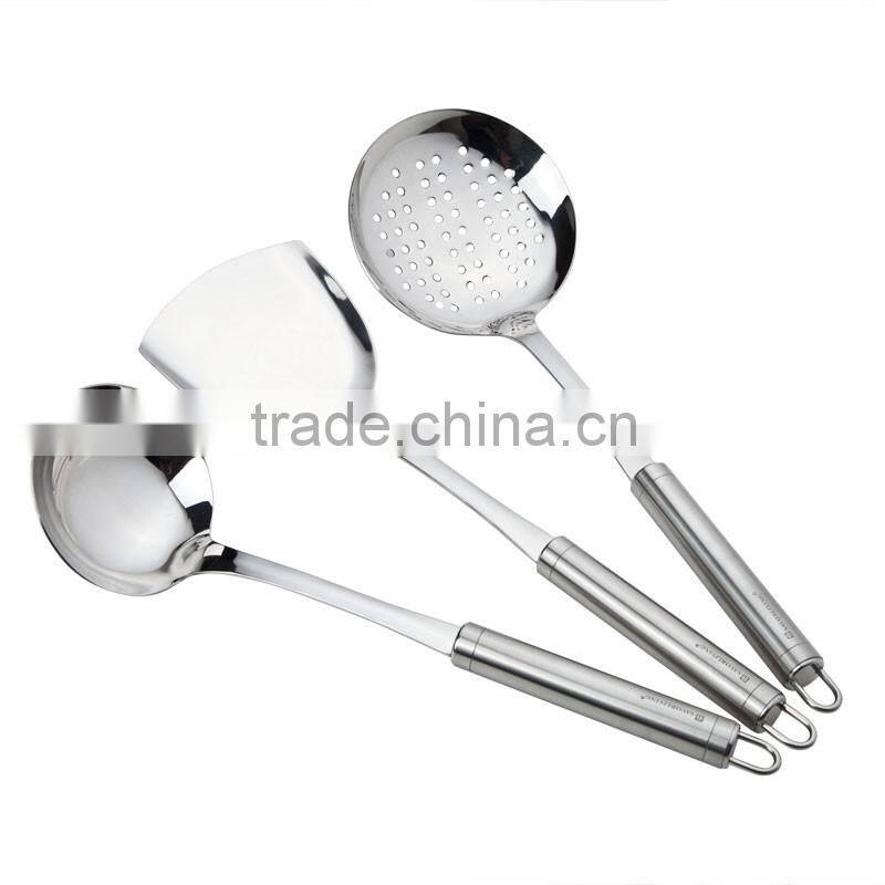 Turner with Long Handle