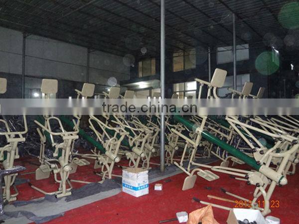 Outdoor Assembly Plastic Swing Chair With Slide BH19002