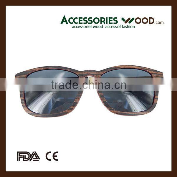 Hoting Selling Wooden Sunglasses with Wooden Layered Frame and Polarized Coating Lenses