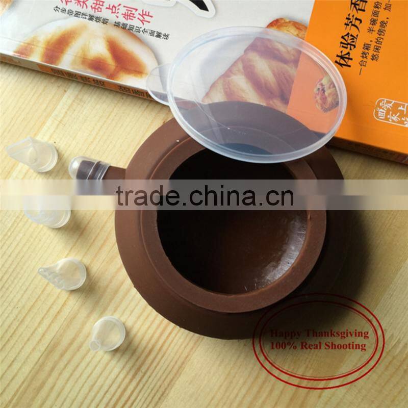 CTBED214 Silicone Macarons Decoration Pot Baking Special Tools Cake With 4 Decorating Nozzle