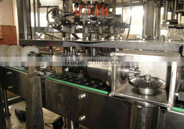 Small Capactiy Glass Bottle Water / Juice / Beer Filling Machine