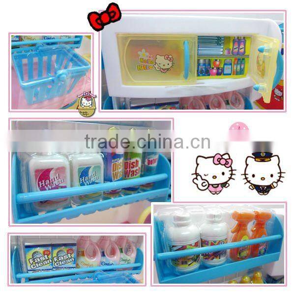 Electric washing room toy with sound and light