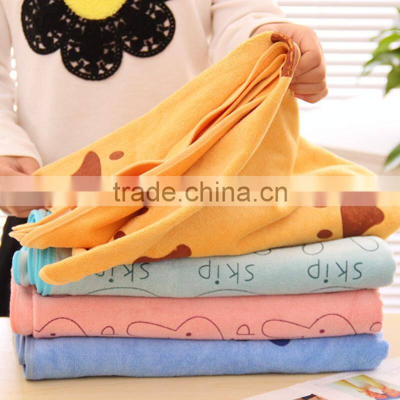 Q036 Cheap Promotional Fruit color cartoon bath microfiber towel