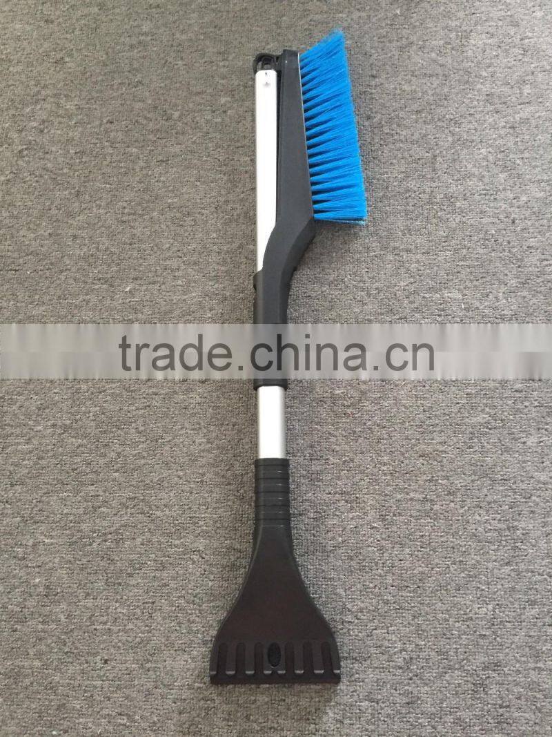 Flexible Ice scarper with brush