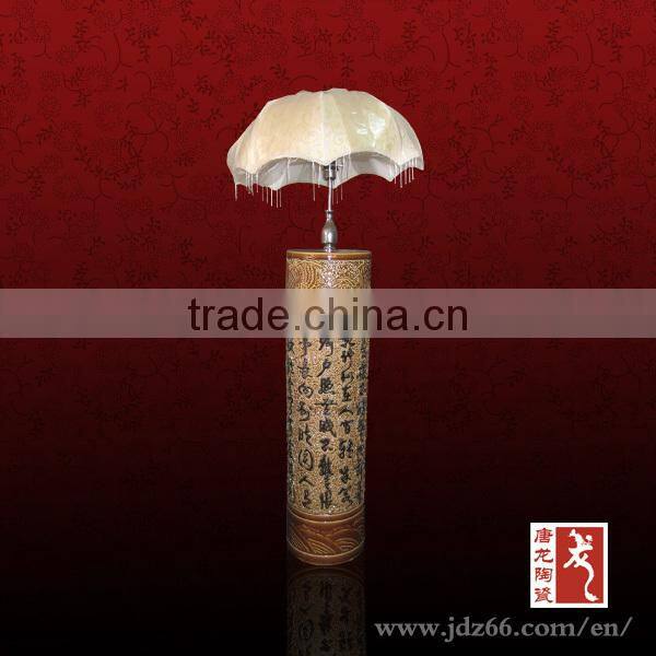 Ancient style chinese ceramic hotel lamps with outlets for decoration