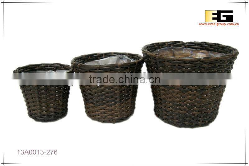 Outdoor plastic rattan with liner flower baskets