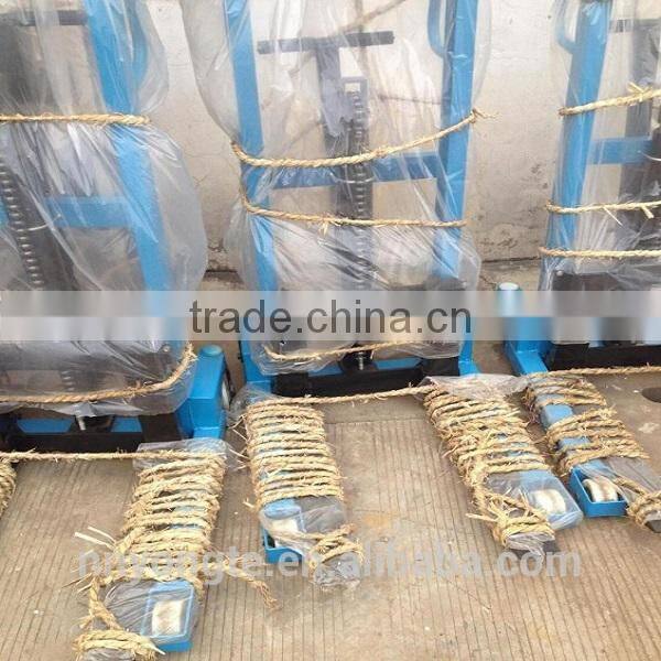 Manual Stacker Hydraulic Forklift