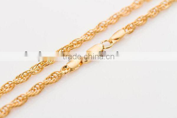 2013 fashion new design fancy necklace chain types