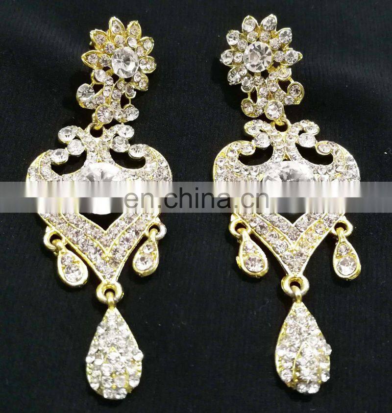 Innovative Designer Gold Plated Bollywood Style Kundan Earrings Set In White Color