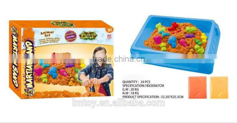 Animal Castle style of 750g 3D Magic Motion Sand with 9pcs mold & 1 table)