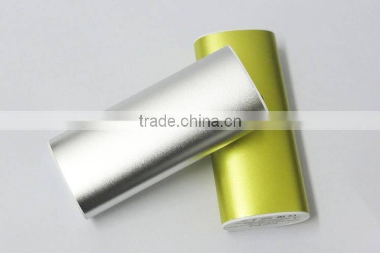 W001 shenzhen factory external battery charger alluminium alloy magnic wand power bank portable power bank 5200mah for iphone