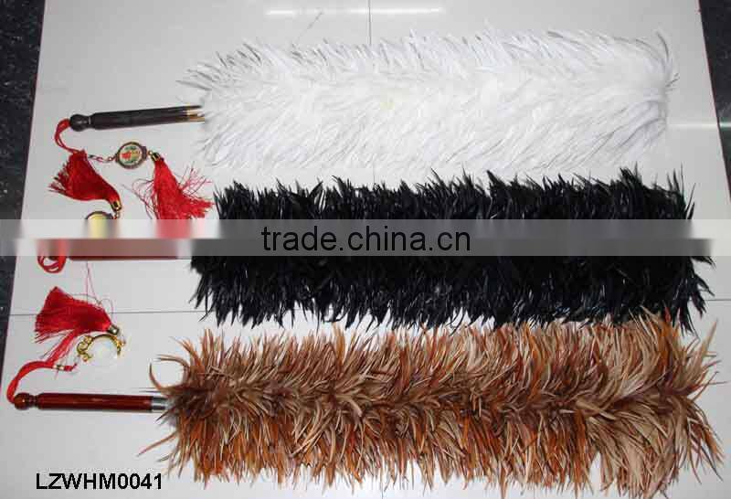 Rooster feather dust LZWHM0040