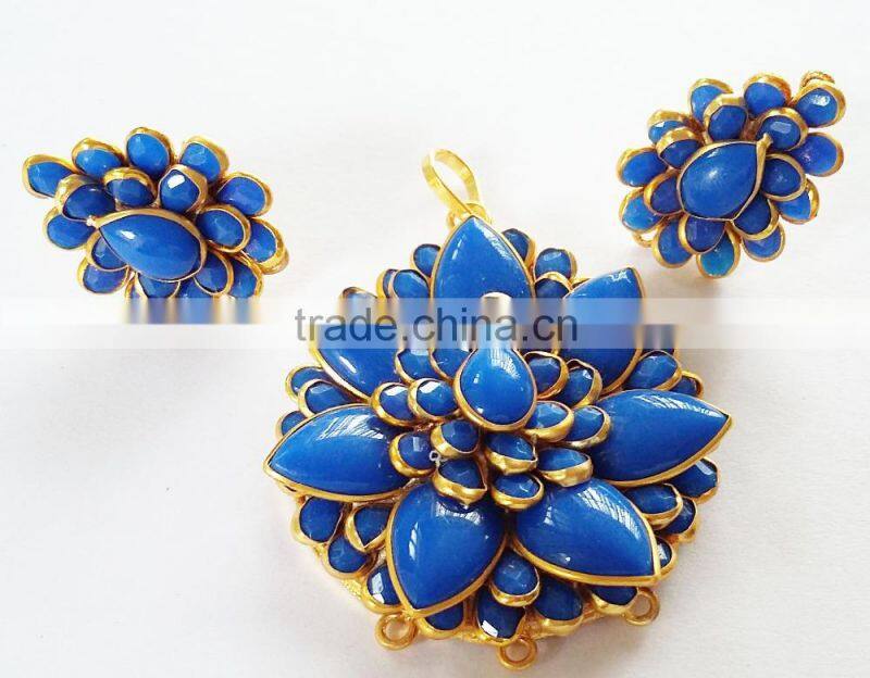 Pacchi Pendant Set with Earring Traditional Jewelry PS 09