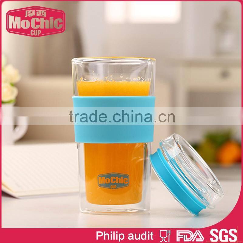 360ML/500ML Mochic Outdoor portable Stylish & Smart Clear glass water bottle with silicone sleeve