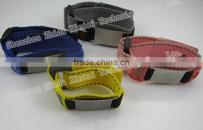 alibaba website fashion jewelry gps tracking wristband