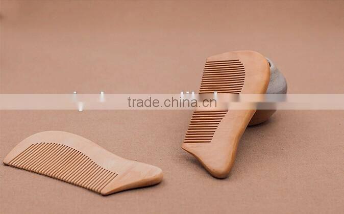 Nice wooden hotel hair combs/ hotel amenities
