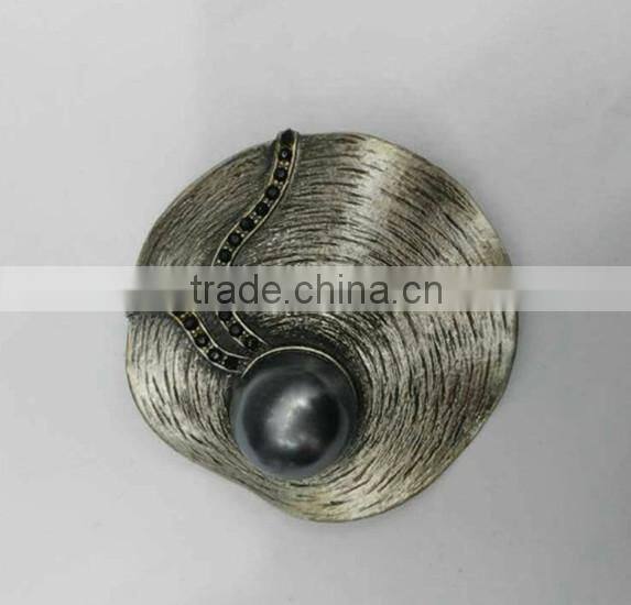 Fashion brooch latest cheap vintage antique brooches in bulk