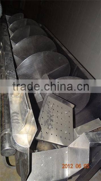 Poultry feather removal machine