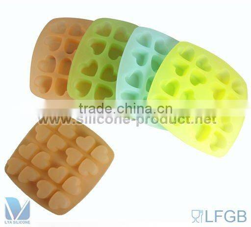 LFGB food grade heart-shape silicone ice cube tray