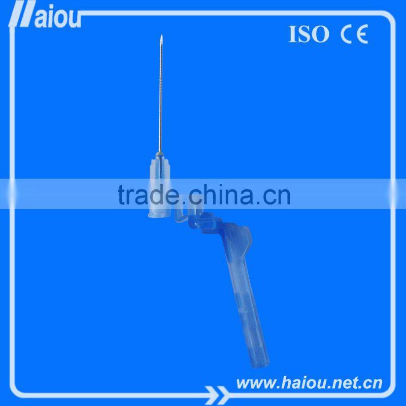 Automatically lock safety injection needle