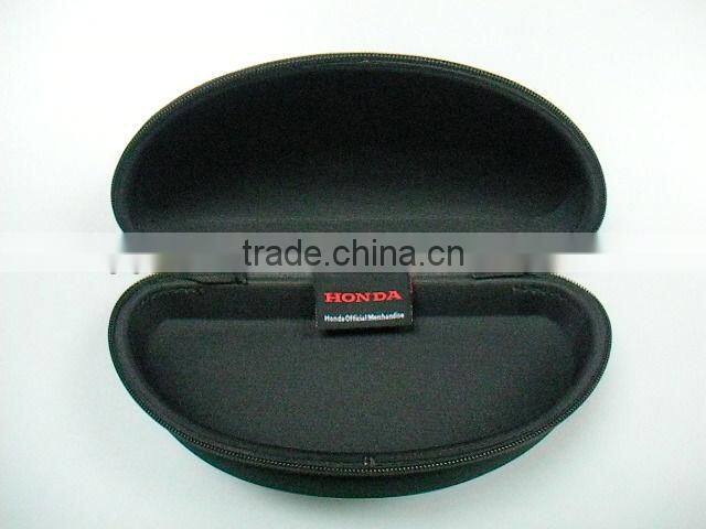 Hard shell glasses cases