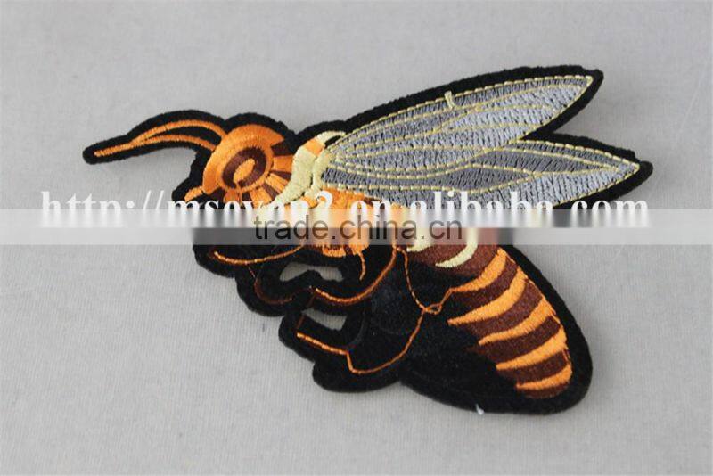 high quality beautiful bee patch 3d custom embroidery trim for clothing