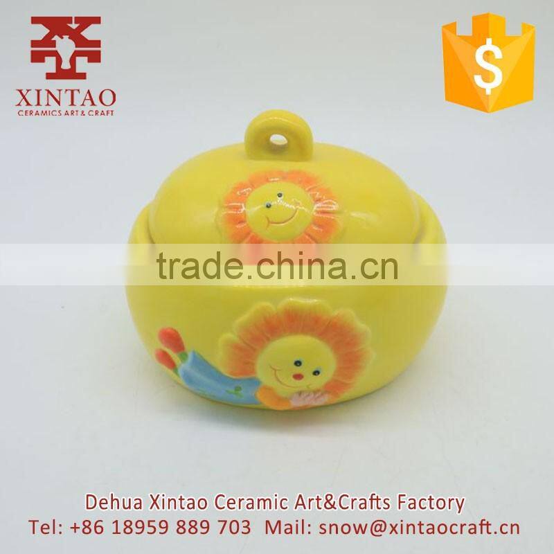 Sunflower shape Ceramic Sealed cookie jar