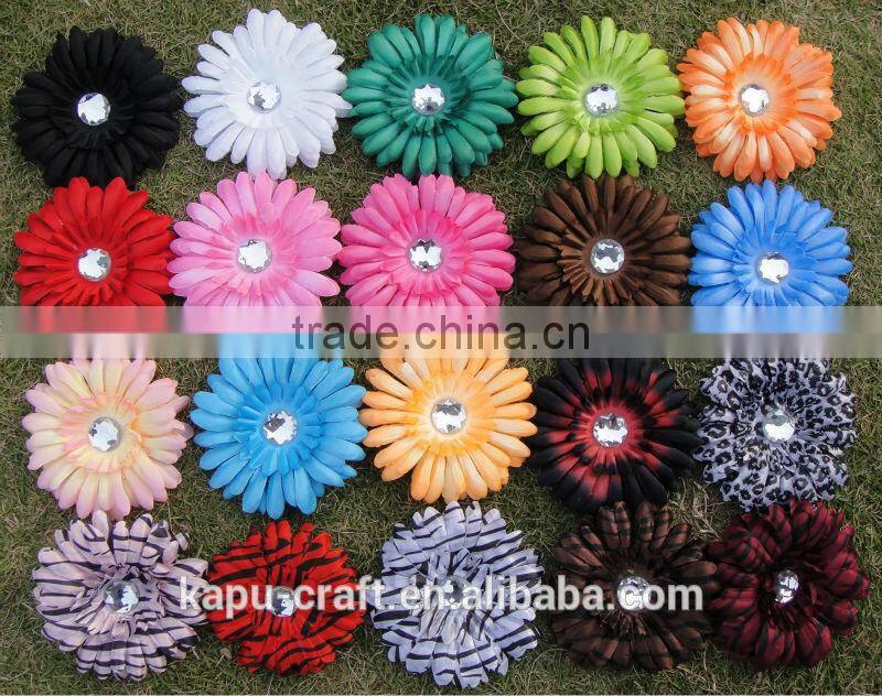 Beautiful daisy flower fabric flower in stock